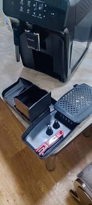 Продам кофемашину PHILIPS в идеальном состоянии.