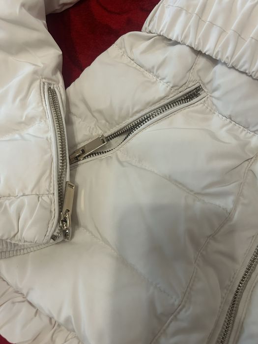 Geaca de iarna in stare forte buna