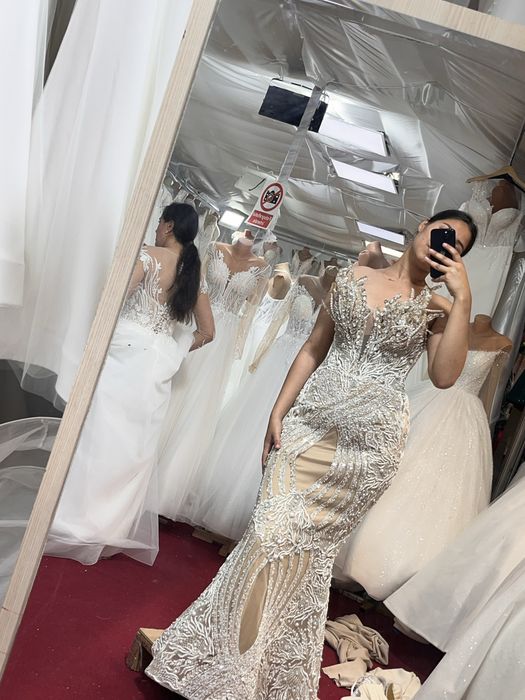 Rochie eleganta cu perle