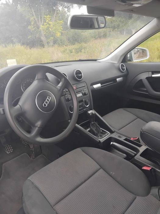 Vând audi a3 2005 1.6 benzina
