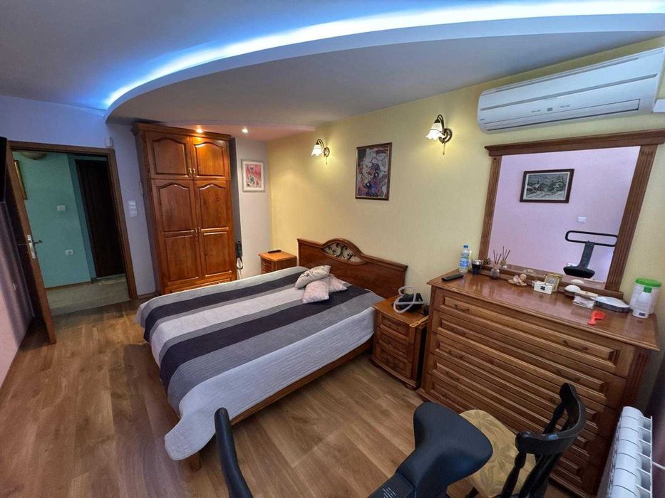 Продава се Къща в с. Драгижево, Област Велико Търново - 440 кв.м за 719 €/кв.м - Снимка #10