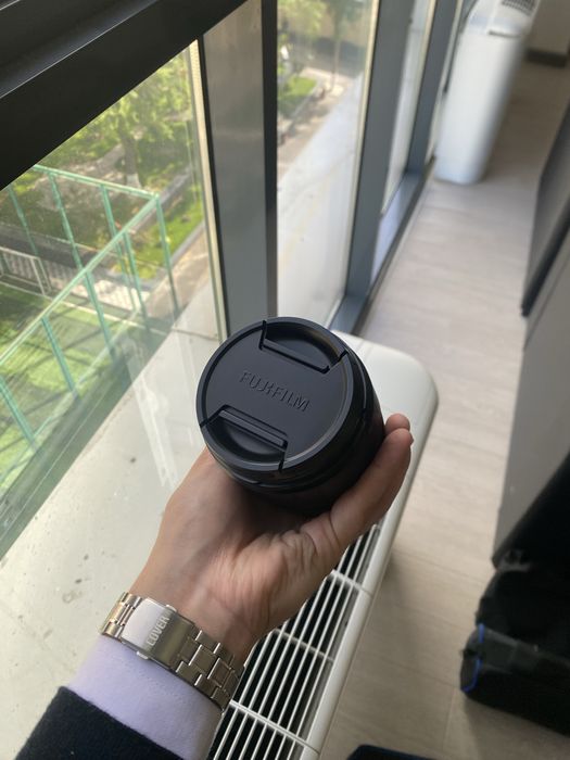 Fujinon 50mm f.1 sotiladi