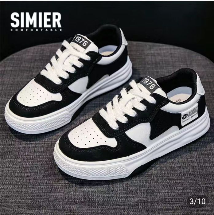 Кроссовки для девочки