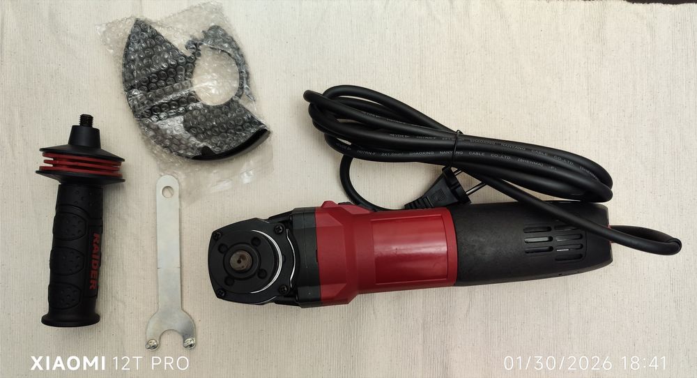 Продавам професионален ъглошлайф "Райдър"