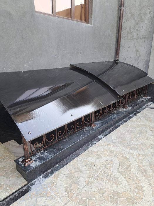 Раздвижной навес и козырёк