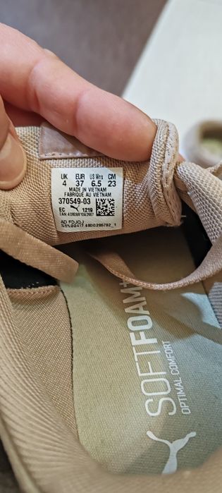 Pantofi sport  dama Puma Carina purtati o singura data