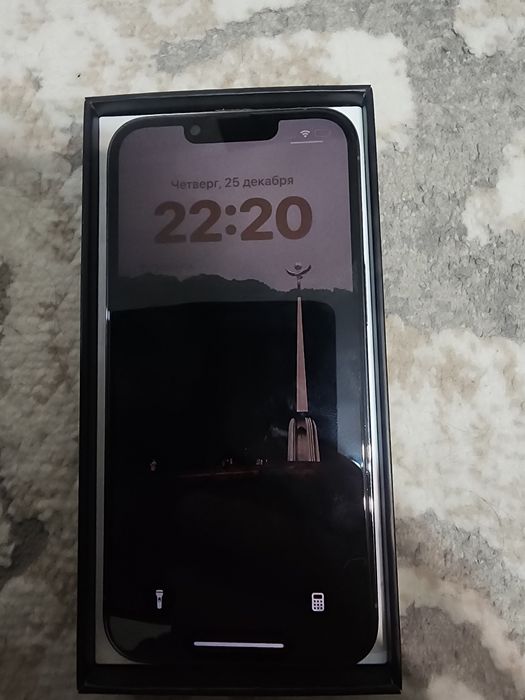 Продам Айфон  13 про,256гб