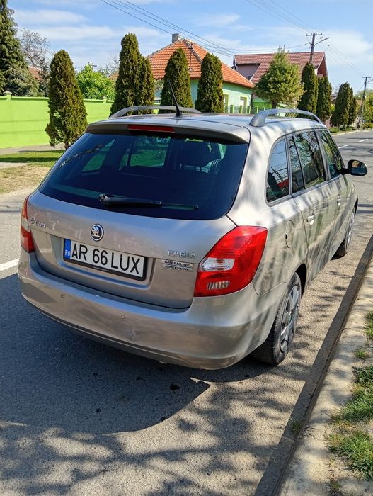 SKODA Fabia 2014 — imagine 5