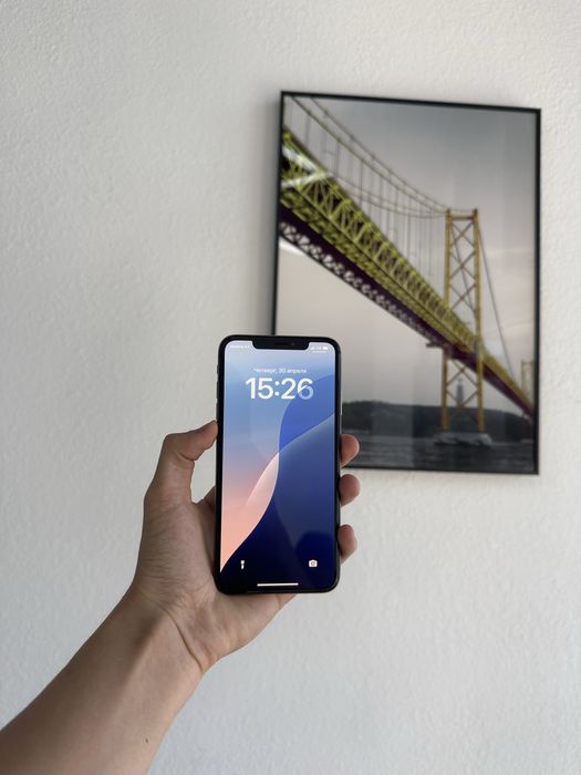 Продам срочно iPhone XS MAX 64GB