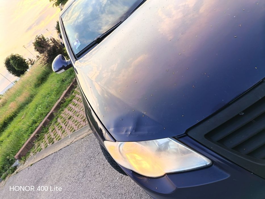 Vând Volkswagen Passat b6