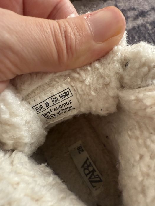 Боти, маратонки номер 27-29