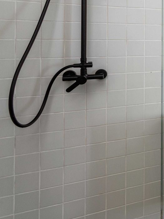 Meseriaş Zugrav, Faianţar, Gresie, Rigips. Tapet lavabil, Parchet