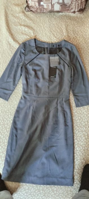 Платье женское продам