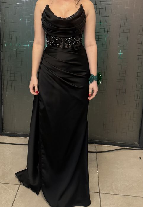 Rochie Neagra de Seara