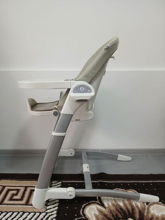 Стульчик для кормления и люлька 2 в одном