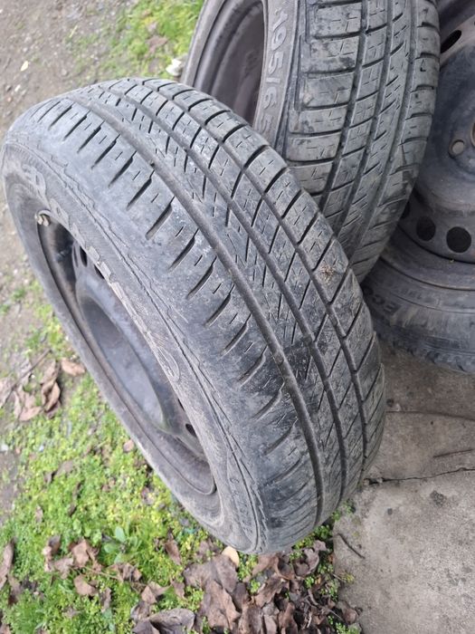 Vand 4 jante R 15 opel au și anvelope 195 65 15 dar slabe