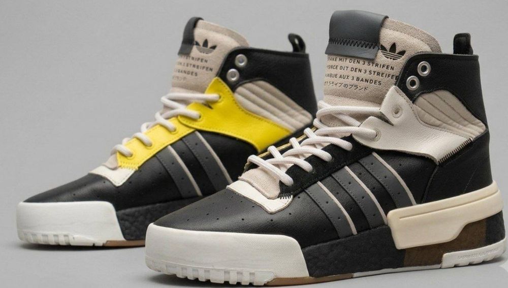 оригинальные кроссовки Adidas
