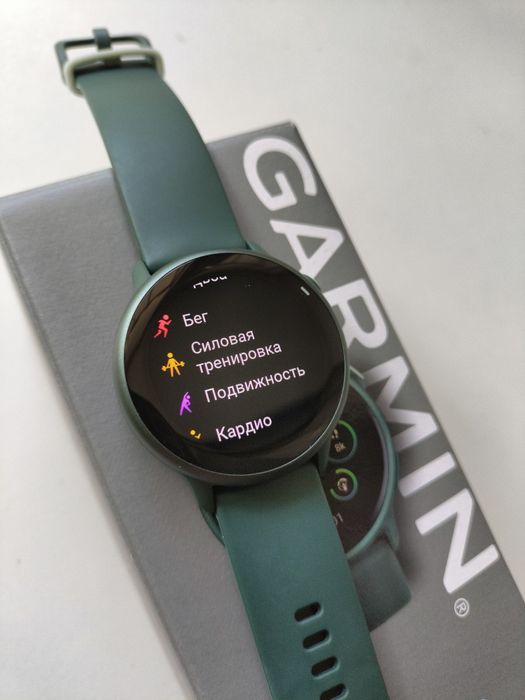 Garmin Vivoactiv 6 смарт часы