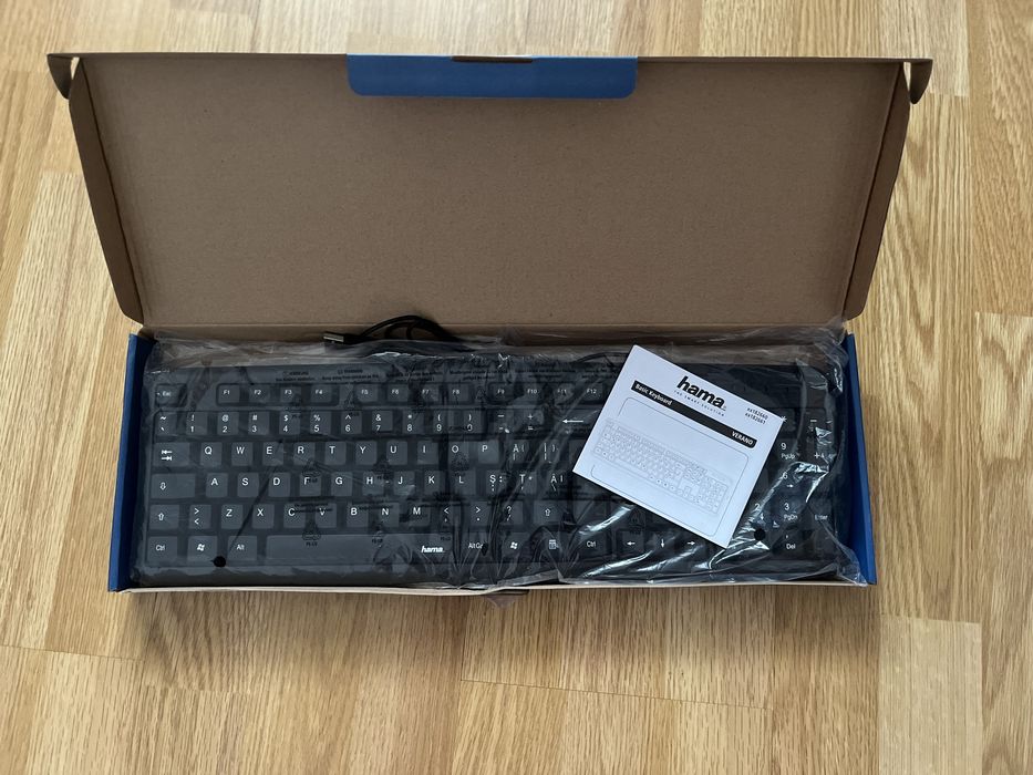 Tastatura HAMA cu fir