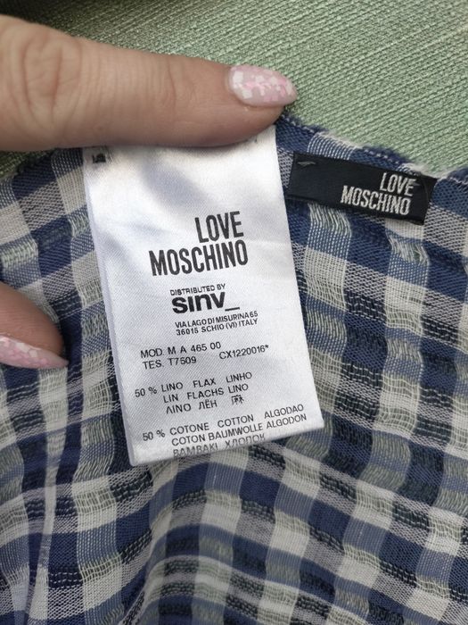 Шарф палантин от Moschino