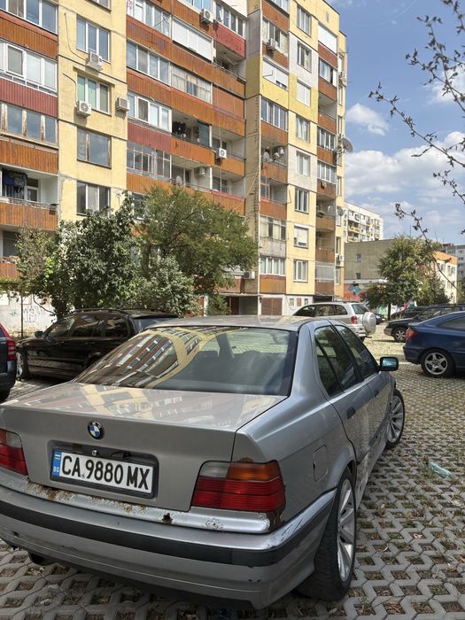 BMW E36 320 Седан