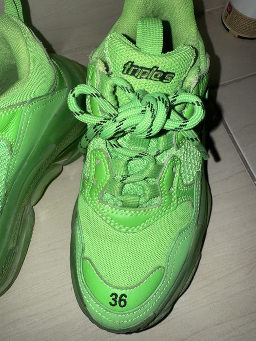 Urgent Balenciaga Triple S