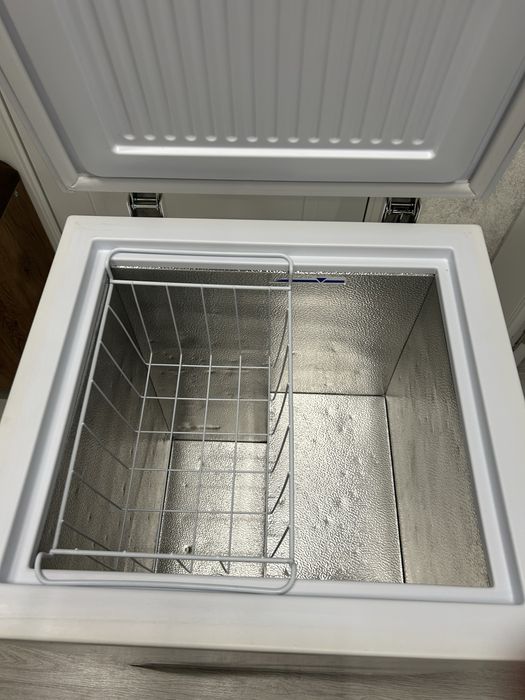 морозильная камера. в отличном состояния..