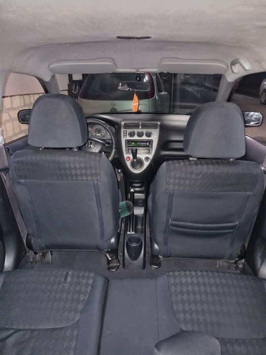 Honda civic 7 generation 1.7 CTDI