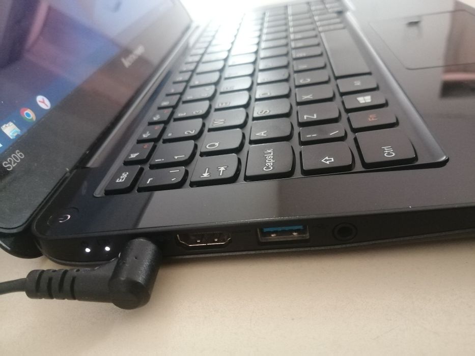 Ноутбук Lenovo SSD.