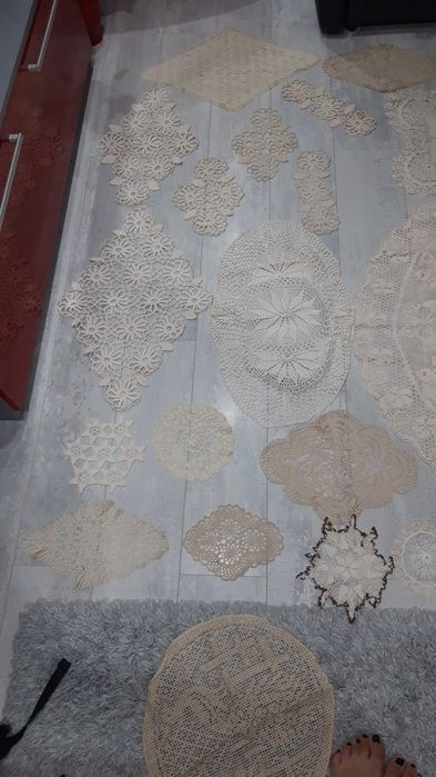 Ръчно бродирани покривки/разнообразие