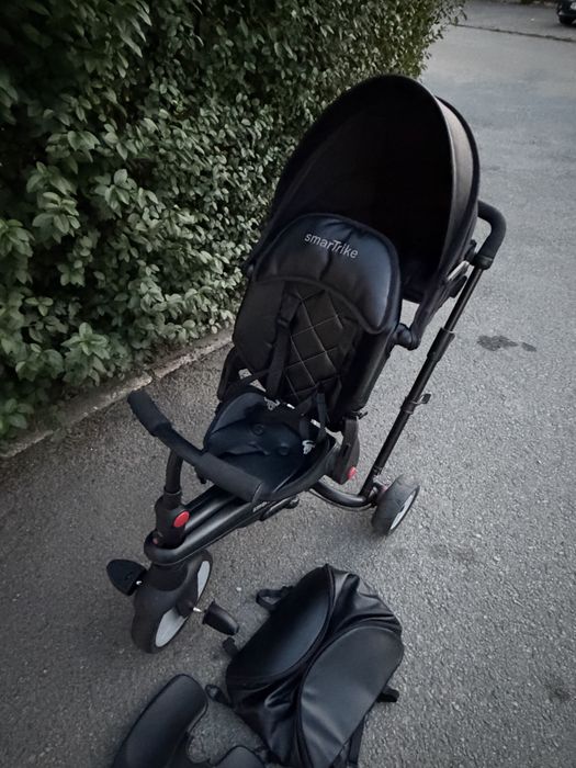 Tricicleta SmarTrike 8 in 1