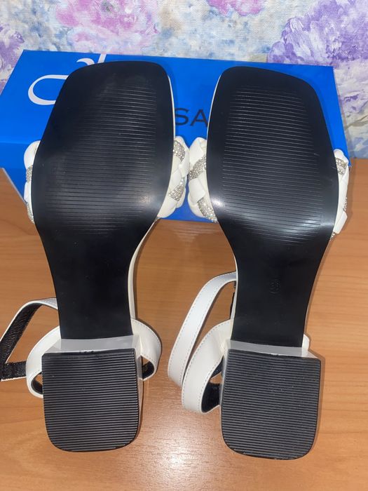 Летние туфли, 36раз и 40 раз