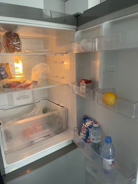 Холодильник в хорошем качестве