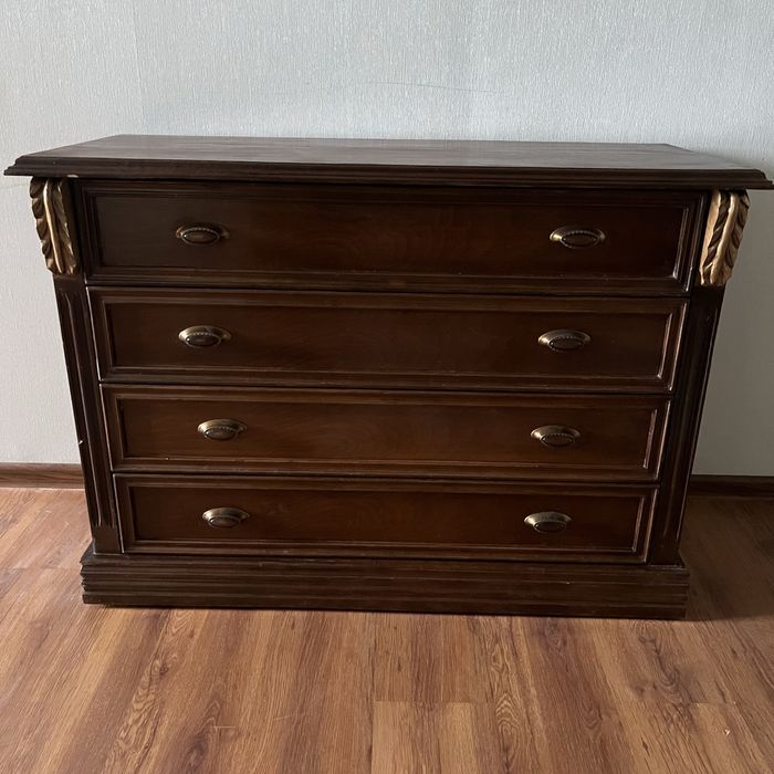 2 Иранских комода