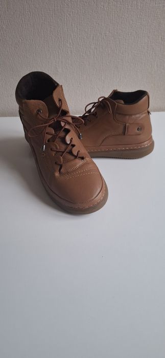 Естествена кожа обувки Ulanka 41 номер 
26,2 см нови, естествена кожа