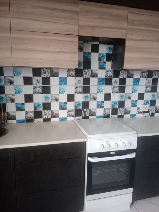 Продаётся  кухонный гарнитур