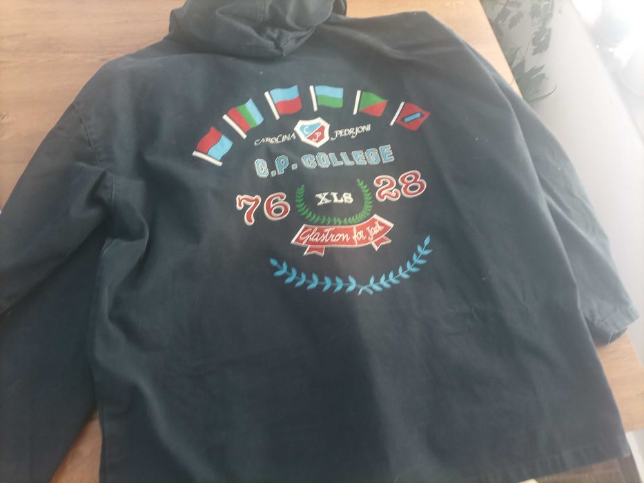 Мъжко леко спортно яке L