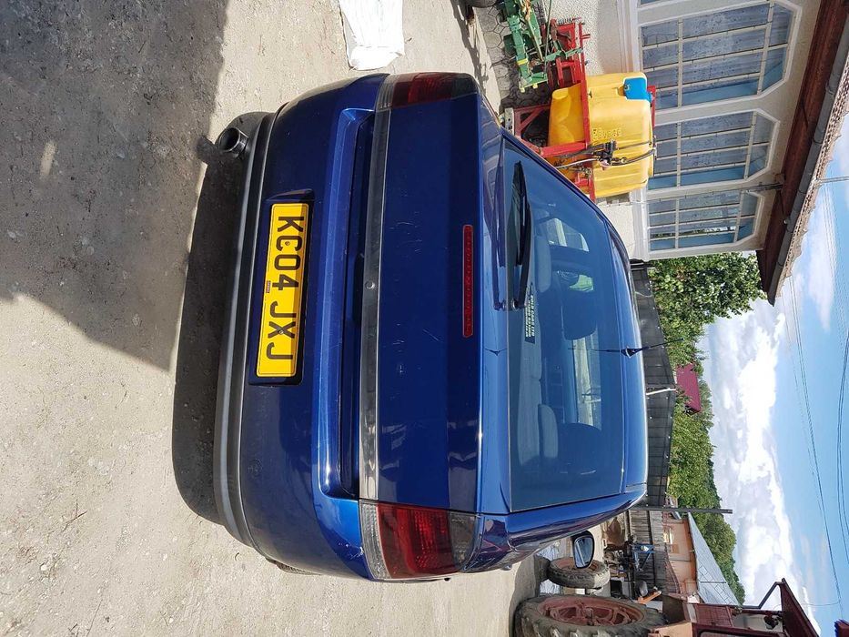 Dezmembrez opel vectra c 1.8 benzina