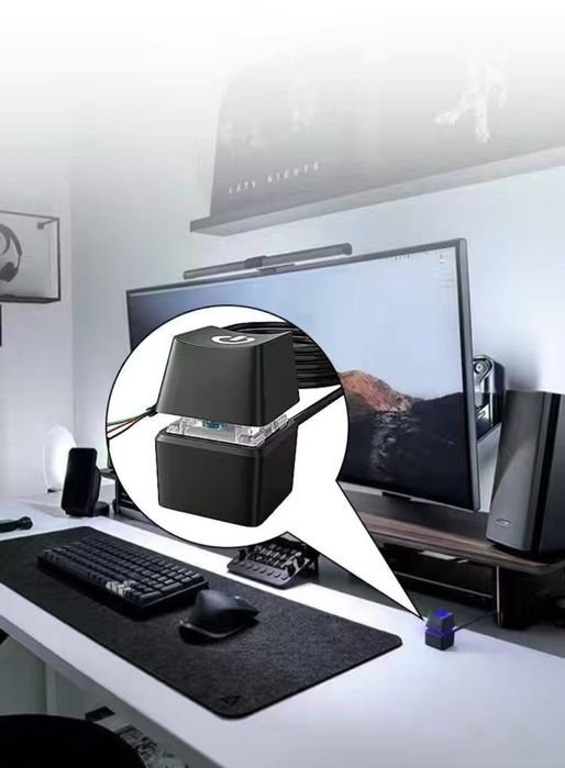 Кнопка включения компьютера.