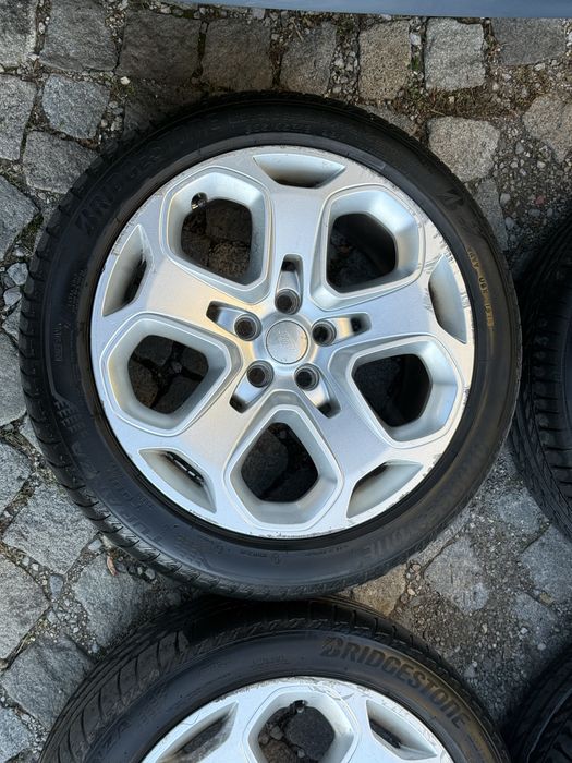 Джанти R18 5х108, ЦО - 63.4  ЕТ 55 J 8 с летни гуми 235/45 R18