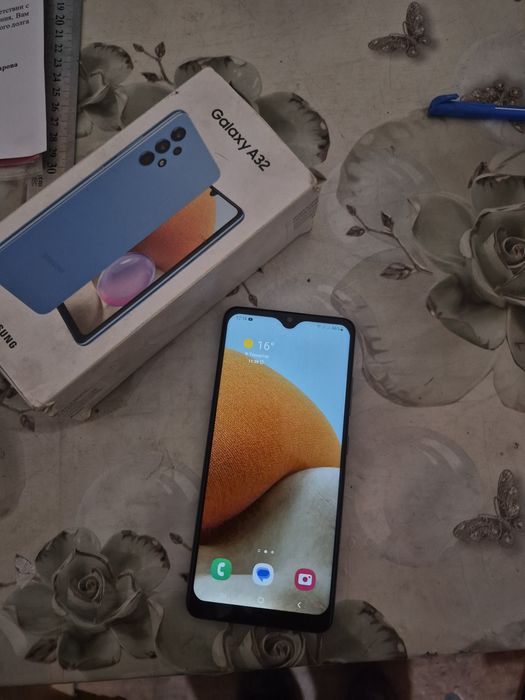 Продам срочно Самсунг А32