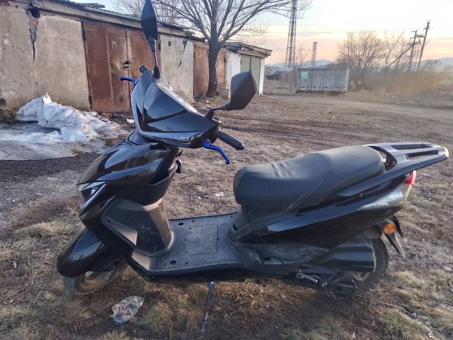 Скутер м8 про в идеале