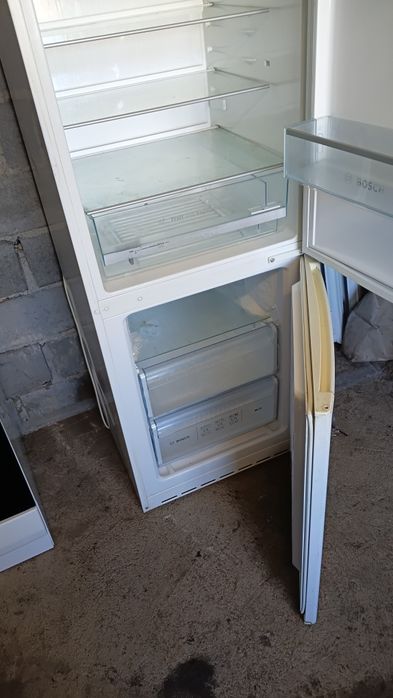 Продам холодильник BOSCH