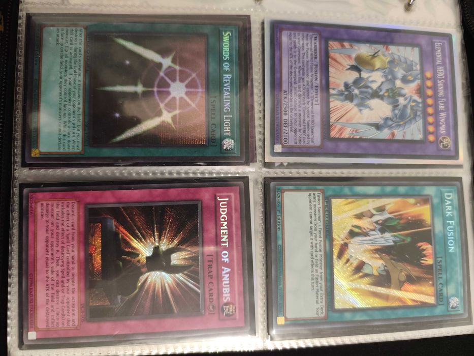 Продавам Yu-Gi-Oh карти