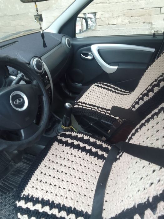 Лада ларгус сотилади