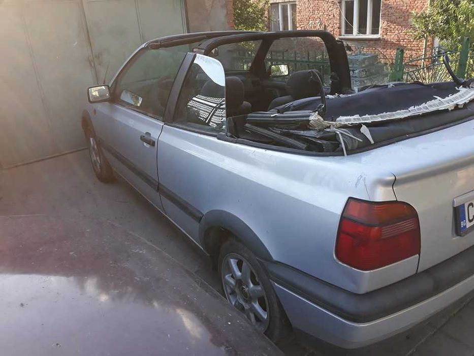 фолцваген  голф 3  кабриолет  1.8