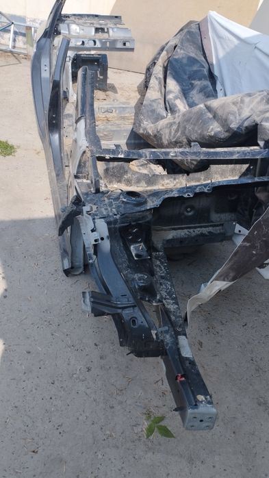 Onix крило сотилади