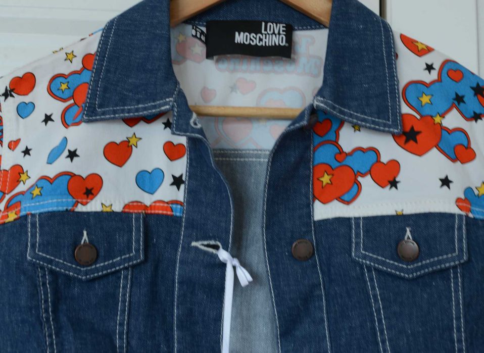 Moschino M оригинальная куртка