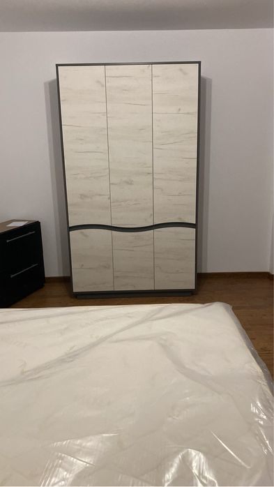 Apartament cu doua camere in blocul de vis-a-vis de spital