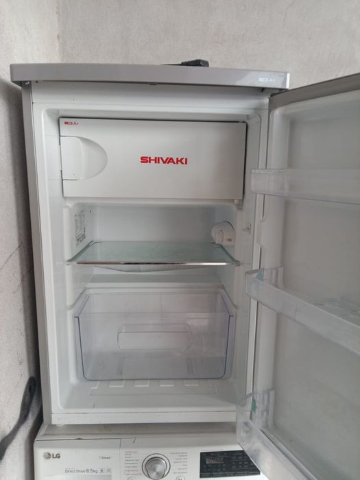 Минихолодильник сатылады